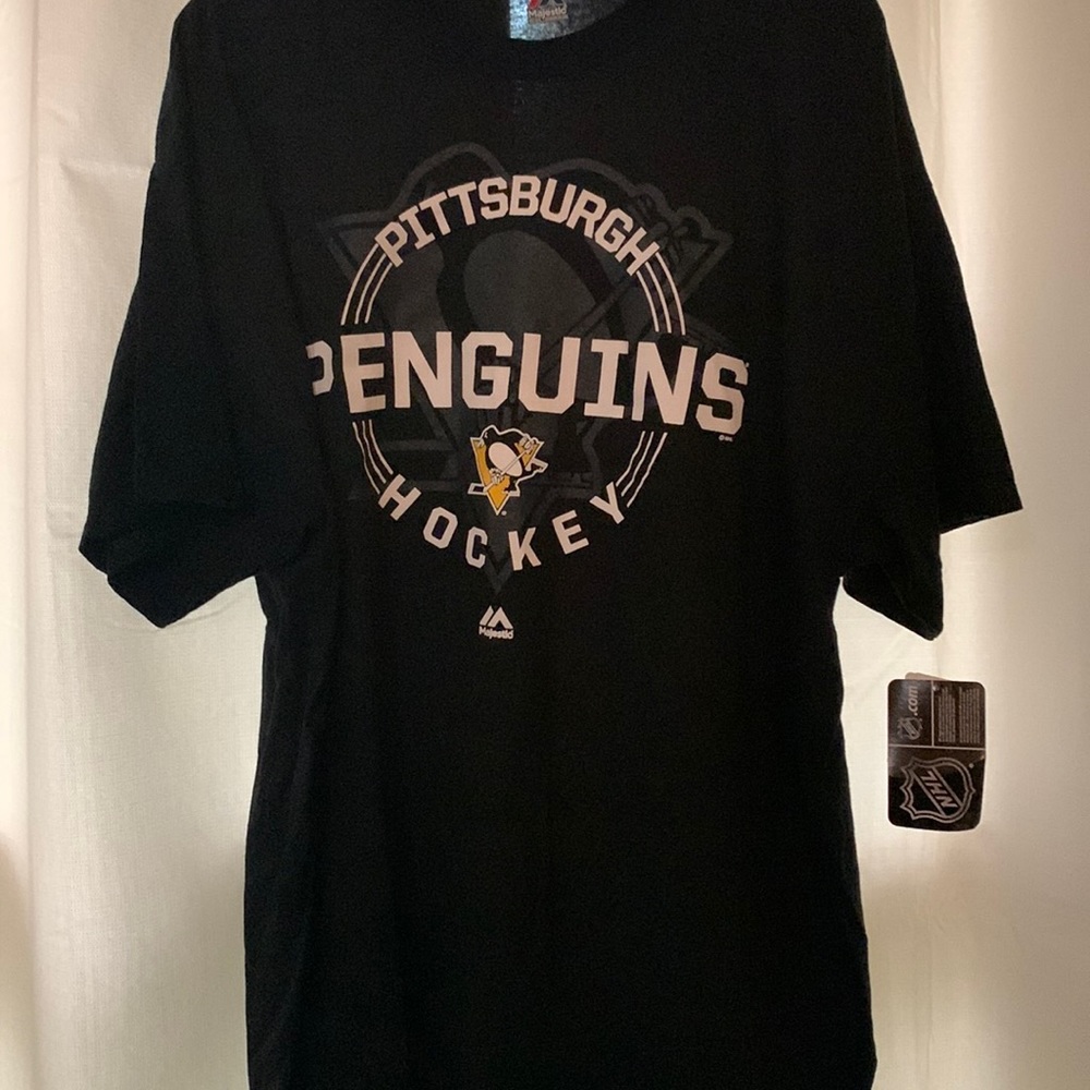 Pittsburgh Penguins shirt